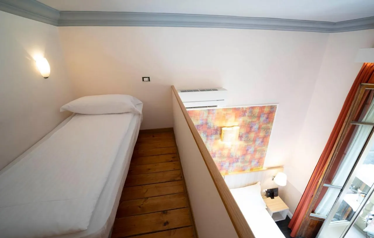 B&B Repubblica Florence 2*,